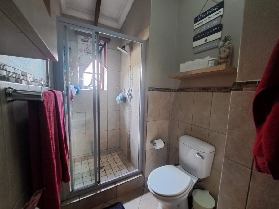 3 Bedroom Property for Sale in Waterval East North West